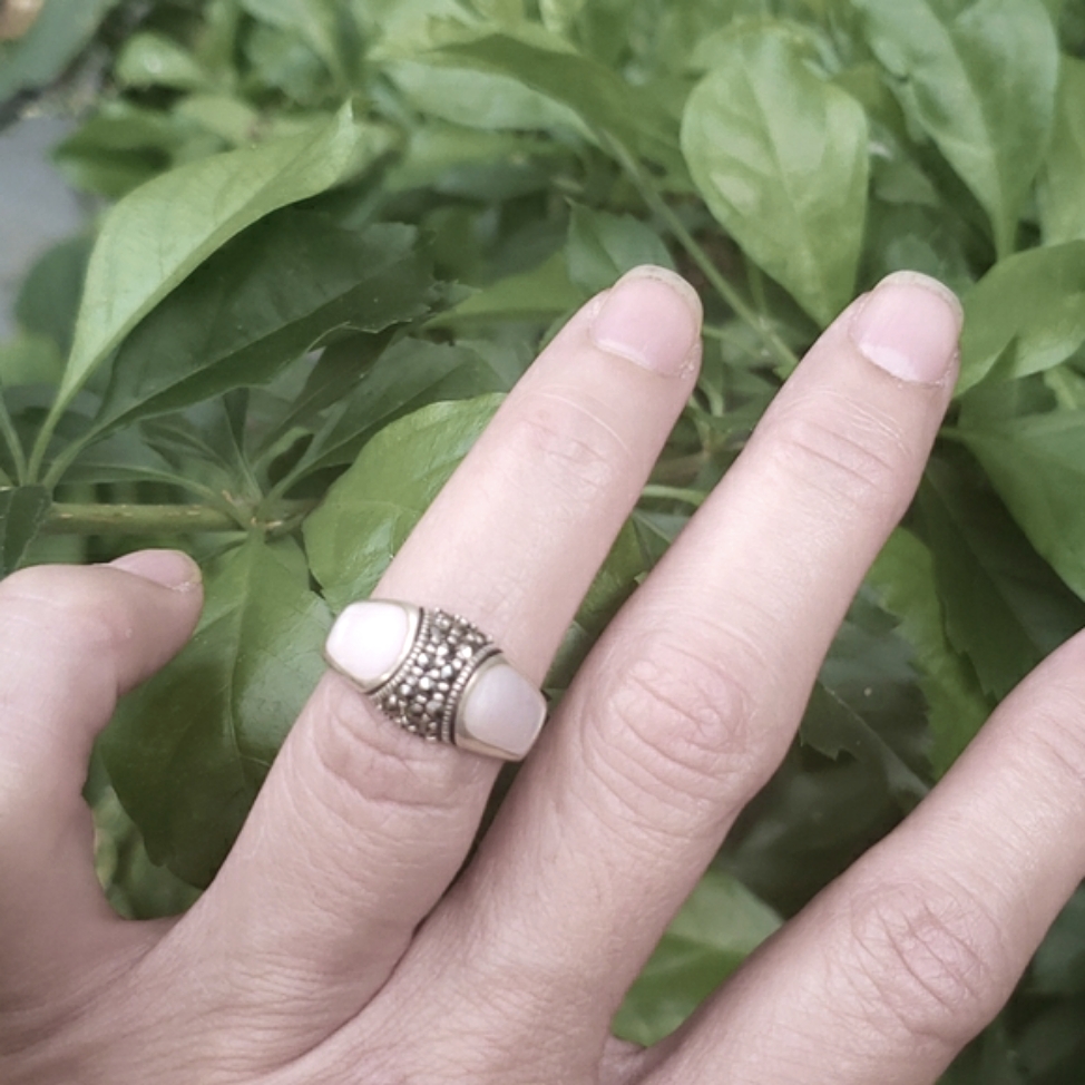 Sterling Silver 925 Mop Pinkish White Ring 40$